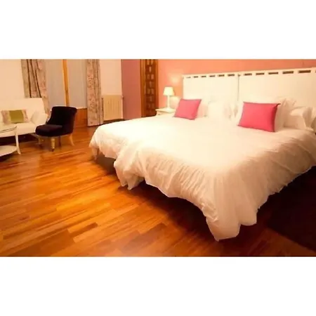 Holiday home Balcon De Pilatos *